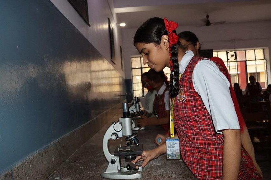 Biology Lab